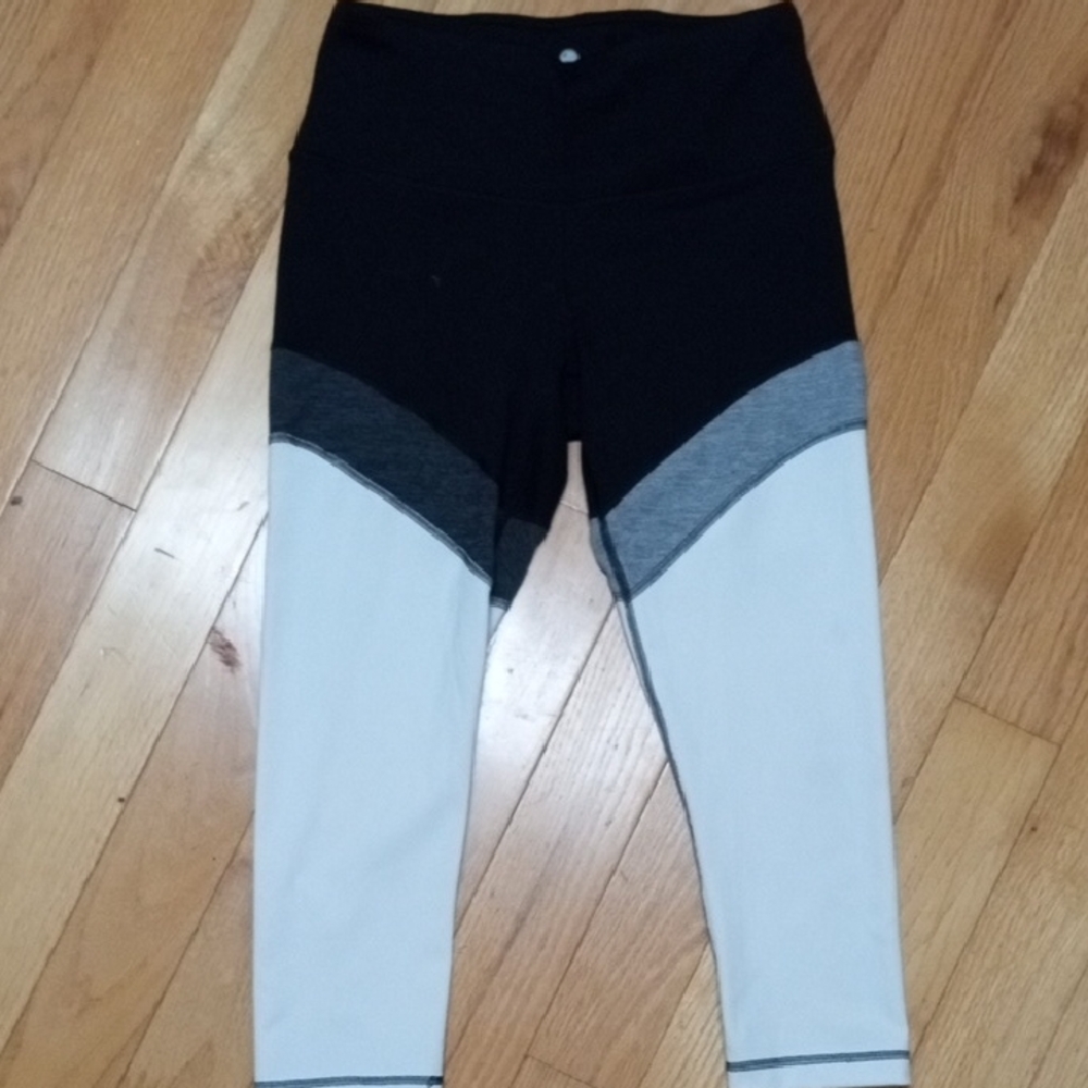 Yogalicious Monochrome Leggings